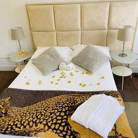 Ww Hostel & Suites Coimbra Bagian luar foto
