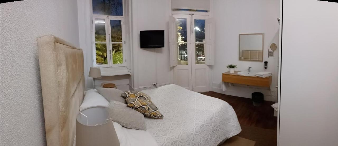 Ww Hostel & Suites Coimbra Bagian luar foto
