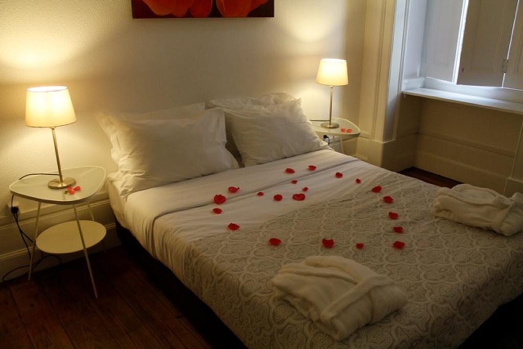 Ww Hostel & Suites Coimbra Bagian luar foto