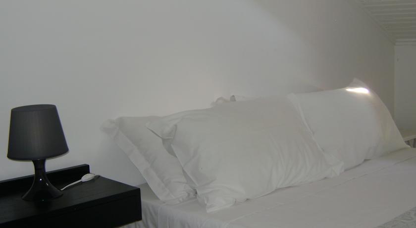 Ww Hostel & Suites Coimbra Bagian luar foto