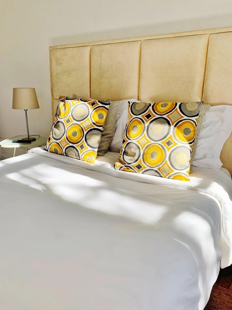 Ww Hostel & Suites Coimbra Bagian luar foto